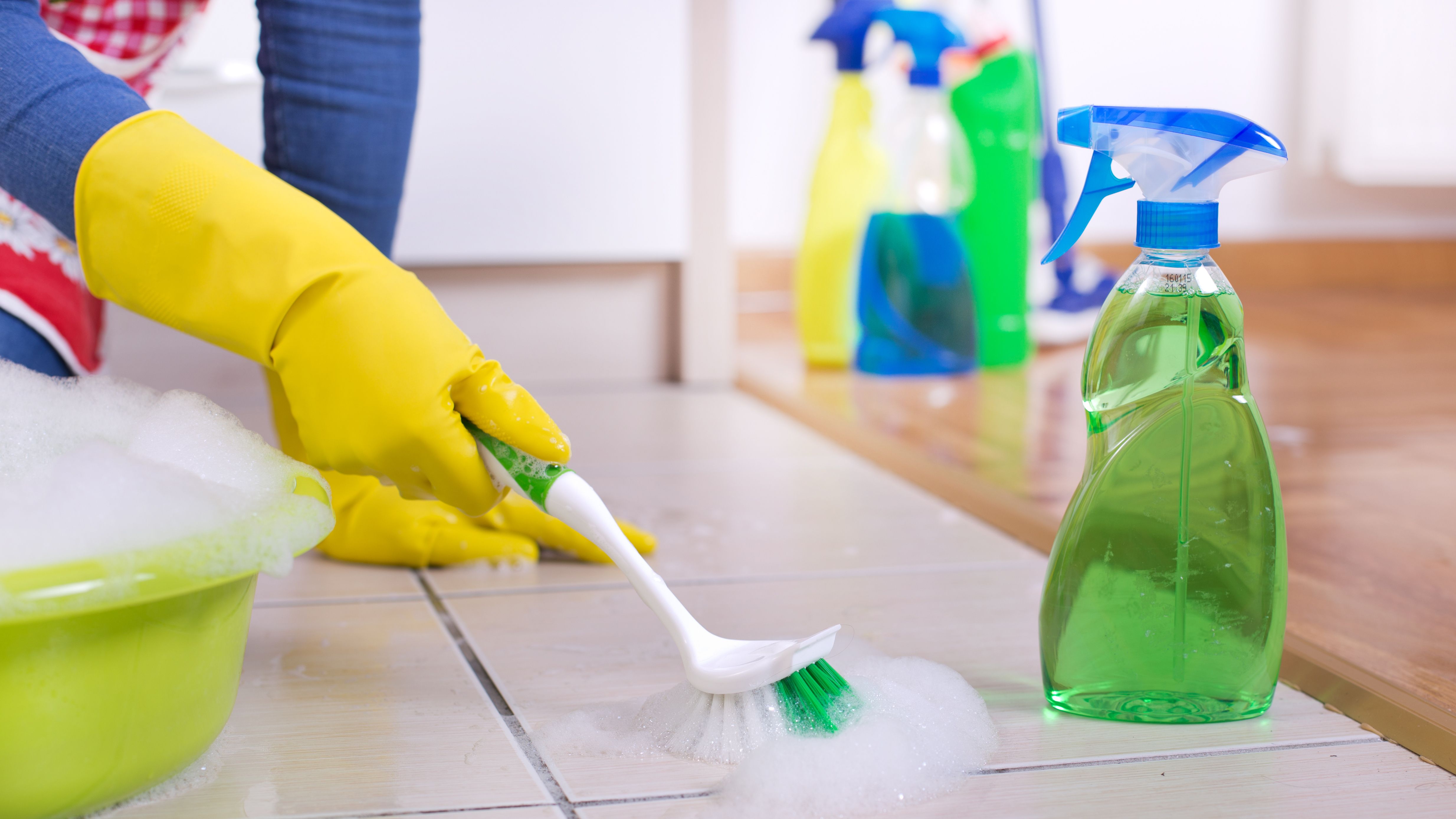 15 Cleaning Products To Make Your Home Feel Like New In 2023