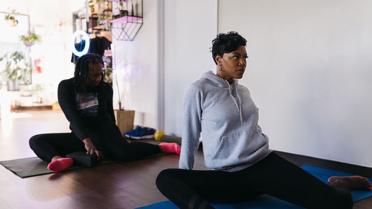 preview for This 15-Minute Mobility Workout Will Help You Stay Injury-Free