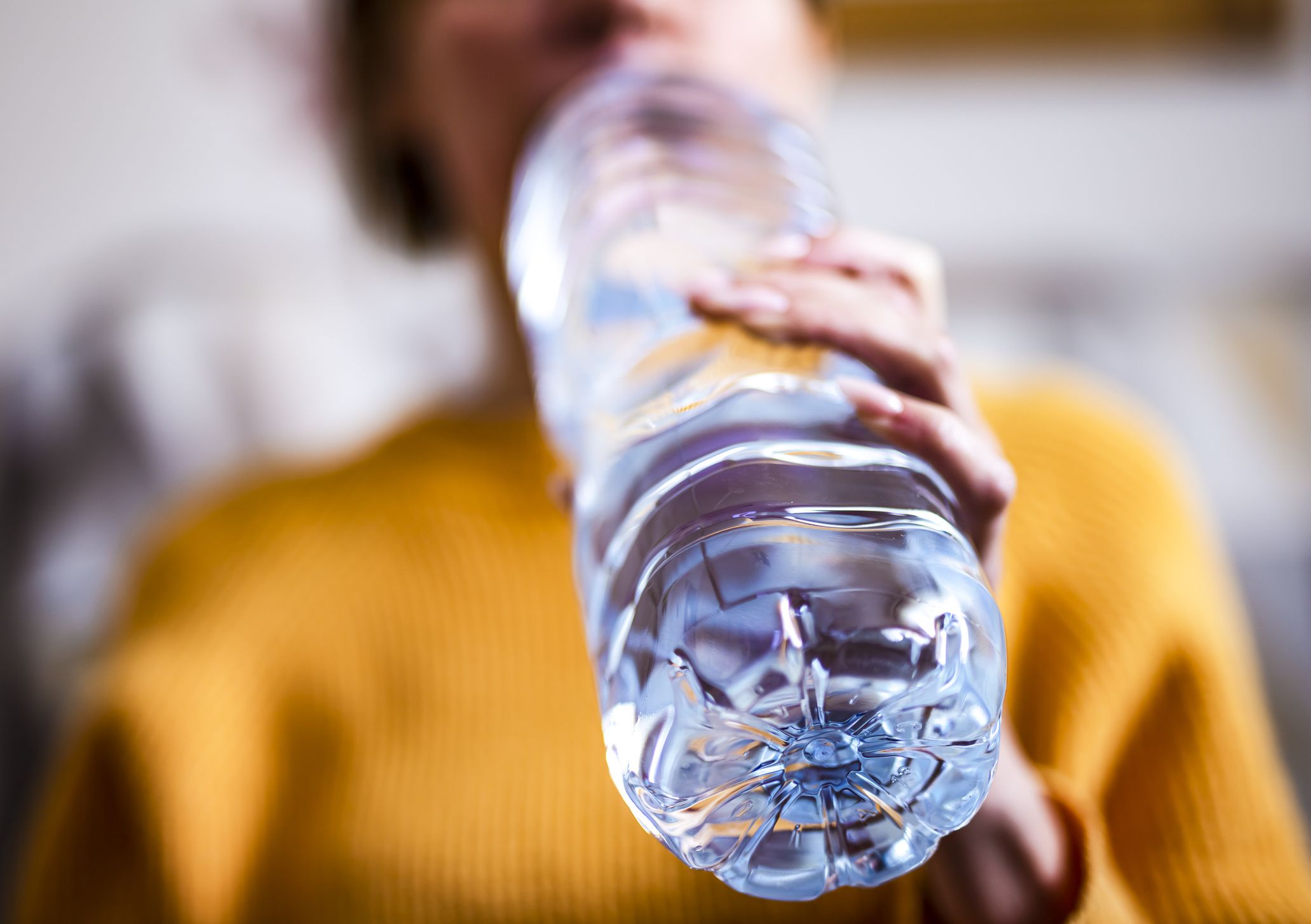 アースデイ】ボトル入り飲料水が地球に与える5つの問題！それでも