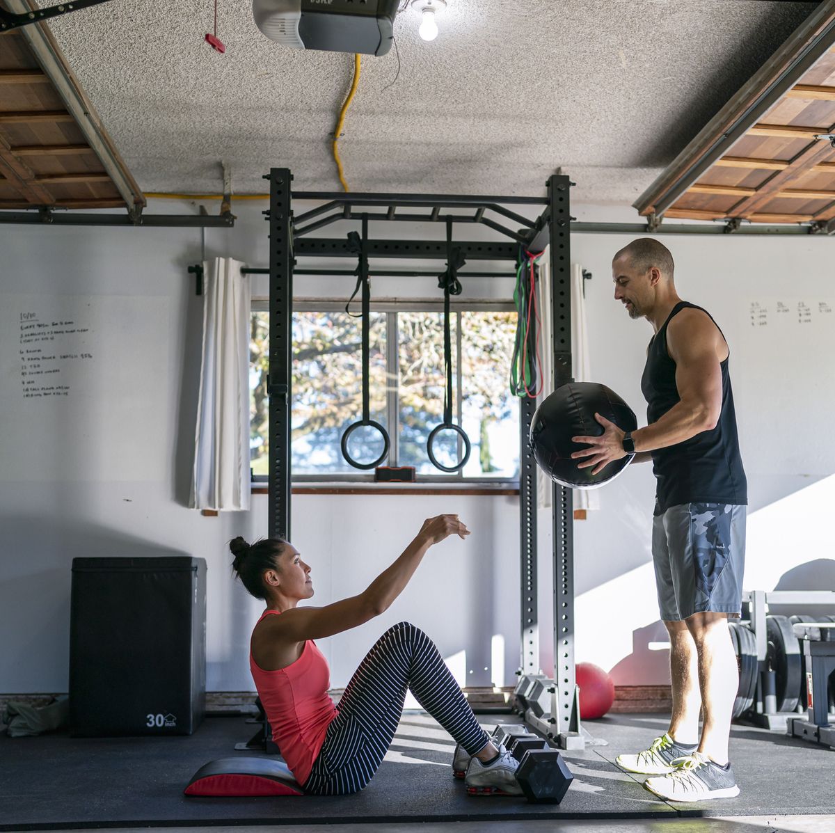 12 Home CrossFit Workouts for Everyone that Can't Get to the Box/Gym