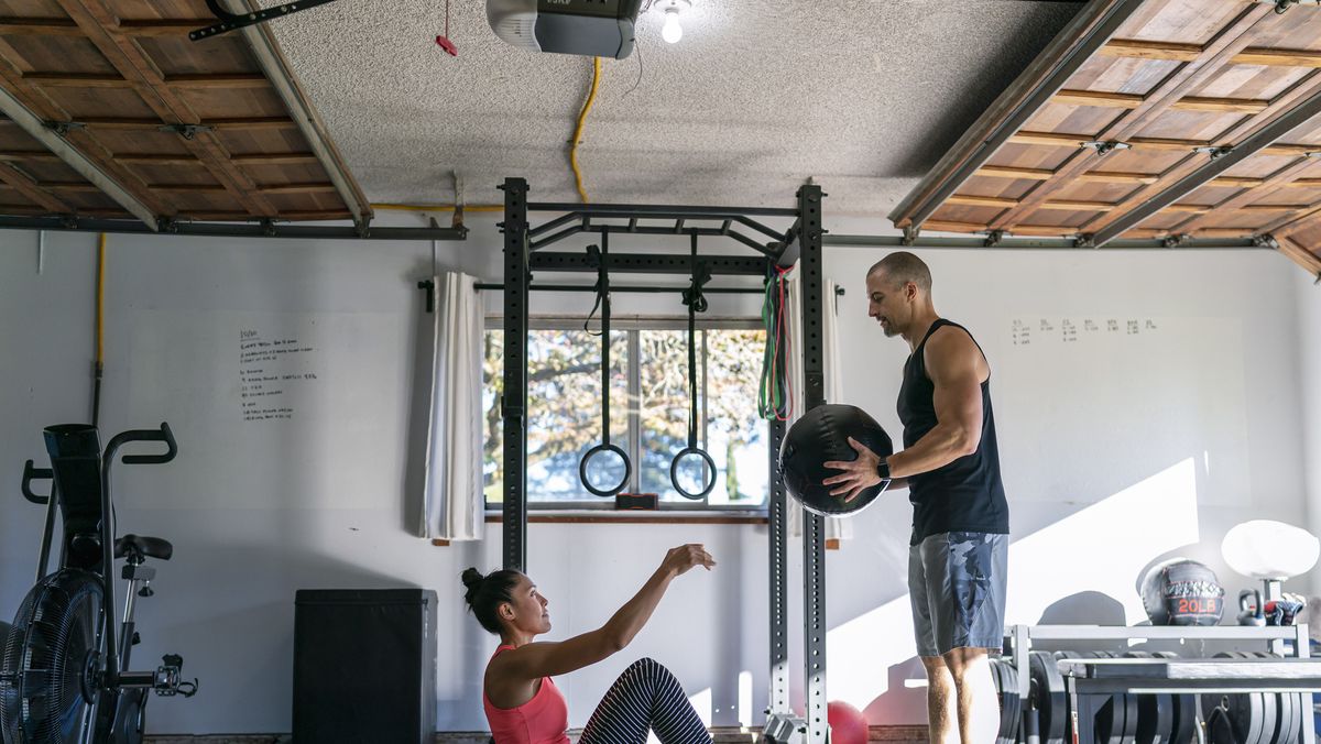 The Best CrossFit Equipment to Create Your Own Home Gym Space