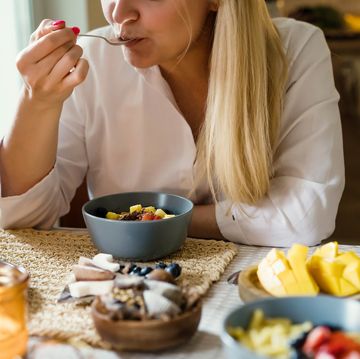 woman having breakfast