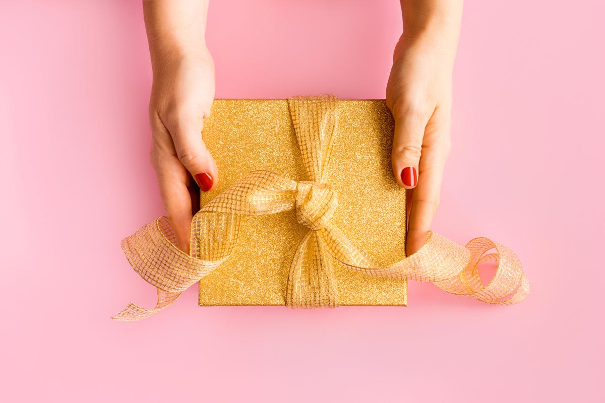 The Best Christmas Gift Ideas for Women Under $25 - The Katherine Chronicles