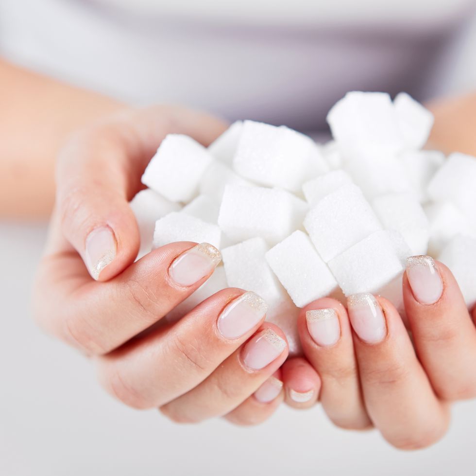 吃甜食來紓壓？5大高糖分壞處「加重憂鬱、肥胖、糖尿病」醫學專家警告絕對要避免