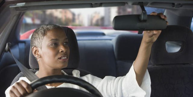 Steering wheel, Steering part, Driving, Arm, Auto part, Vehicle door, Physical fitness, Weight training, Family car, Passenger, 