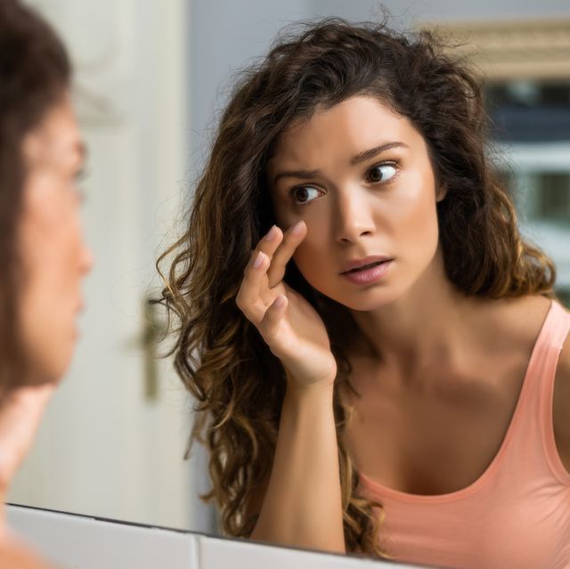 Puffy Eyes Meaning: Symptoms, Causes & Treatments
