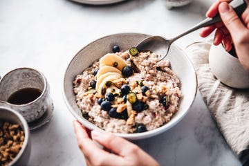 calories in a cup of oatmeal, how to make oatmeal healthy