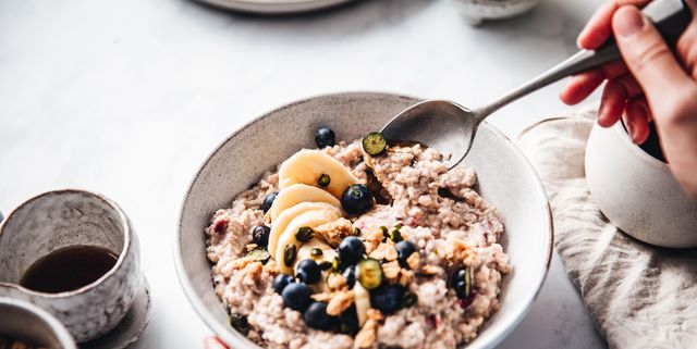 13 Healthiest Breakfast Foods to Keep You Full and Energized