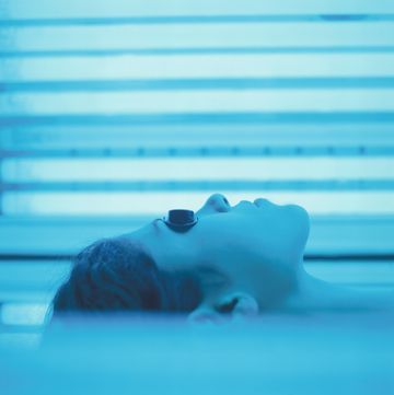 woman on tanning bed