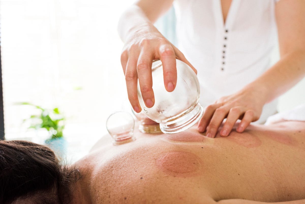 The top benefits of a hot & cold treatment massage