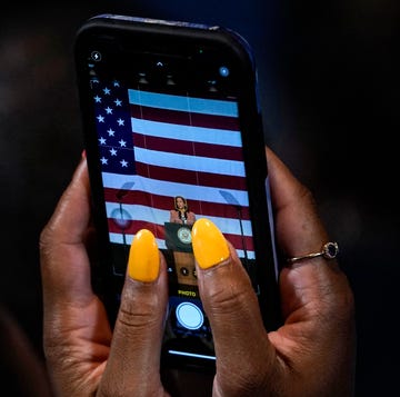 Here’s How 40,000 Black Women Mobilized for Kamala us politics harris community outreach