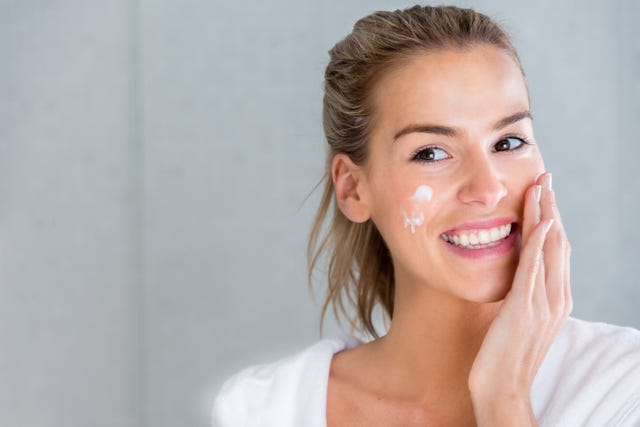 Doble limpieza facial: en qué consiste y por qué es importante hacerla