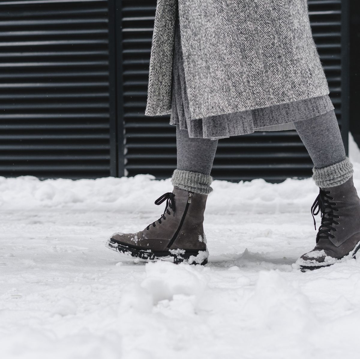 Women Warm Black Fleece Velvet Thick thermal Shine sleek Winter Pants  Leggings