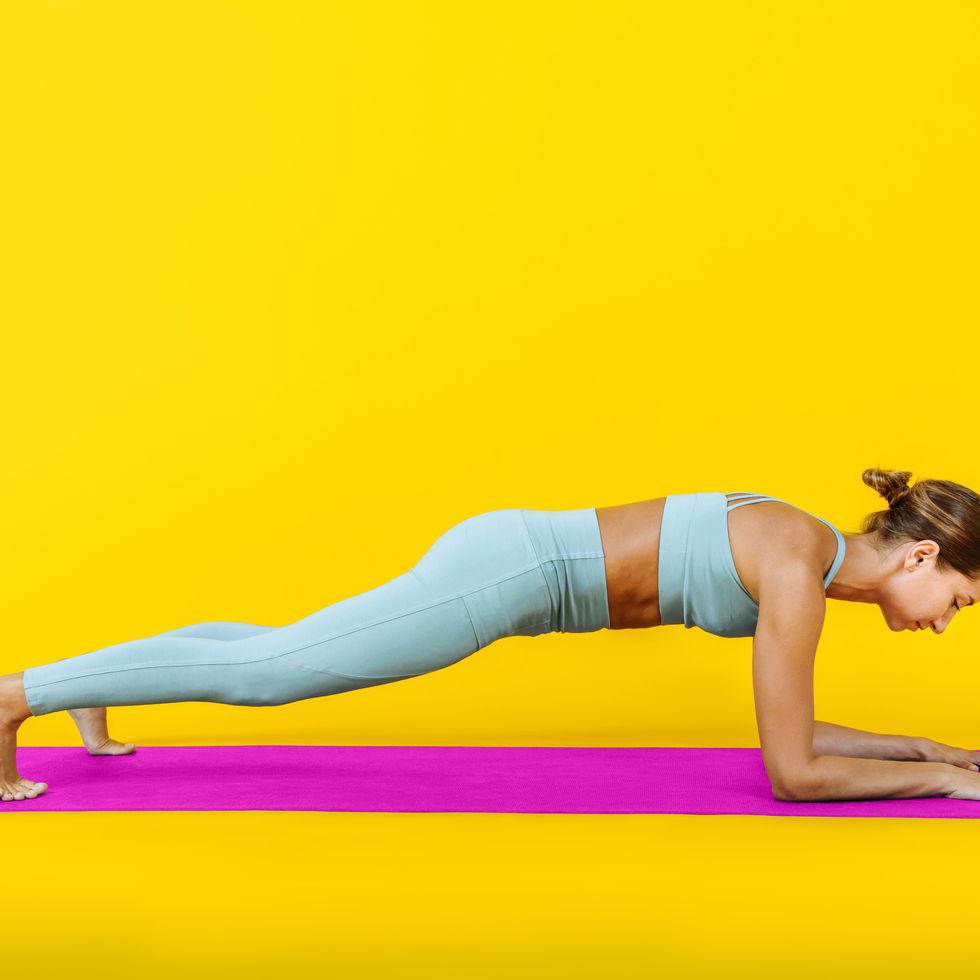 15 Best Ab Exercises for Women to Get a Toned Stomach