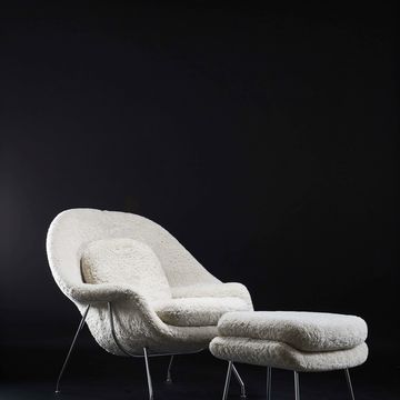 Sheepskin Womb chair by Eero Saarinen for Knoll