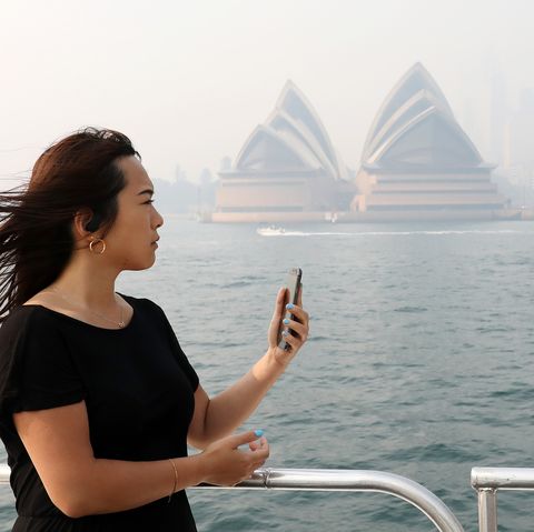 Sydney Blanketed In Smoke As Bushfires Continue To Burn Across NSW