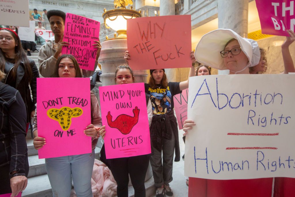 40+ Photos Of #StopTheBan Protests Against Abortion Across The United ...