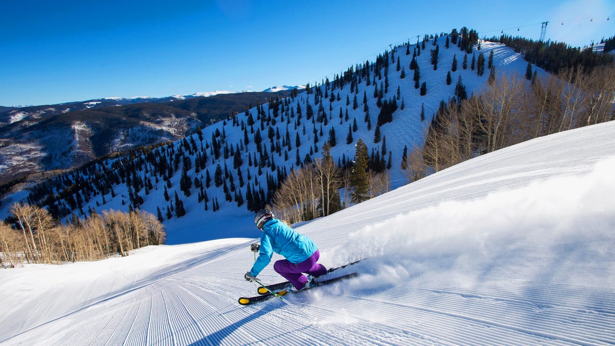 7 Best Women's Skis for Winter 2022/2023 - Women's All-Mountain Ski Reviews