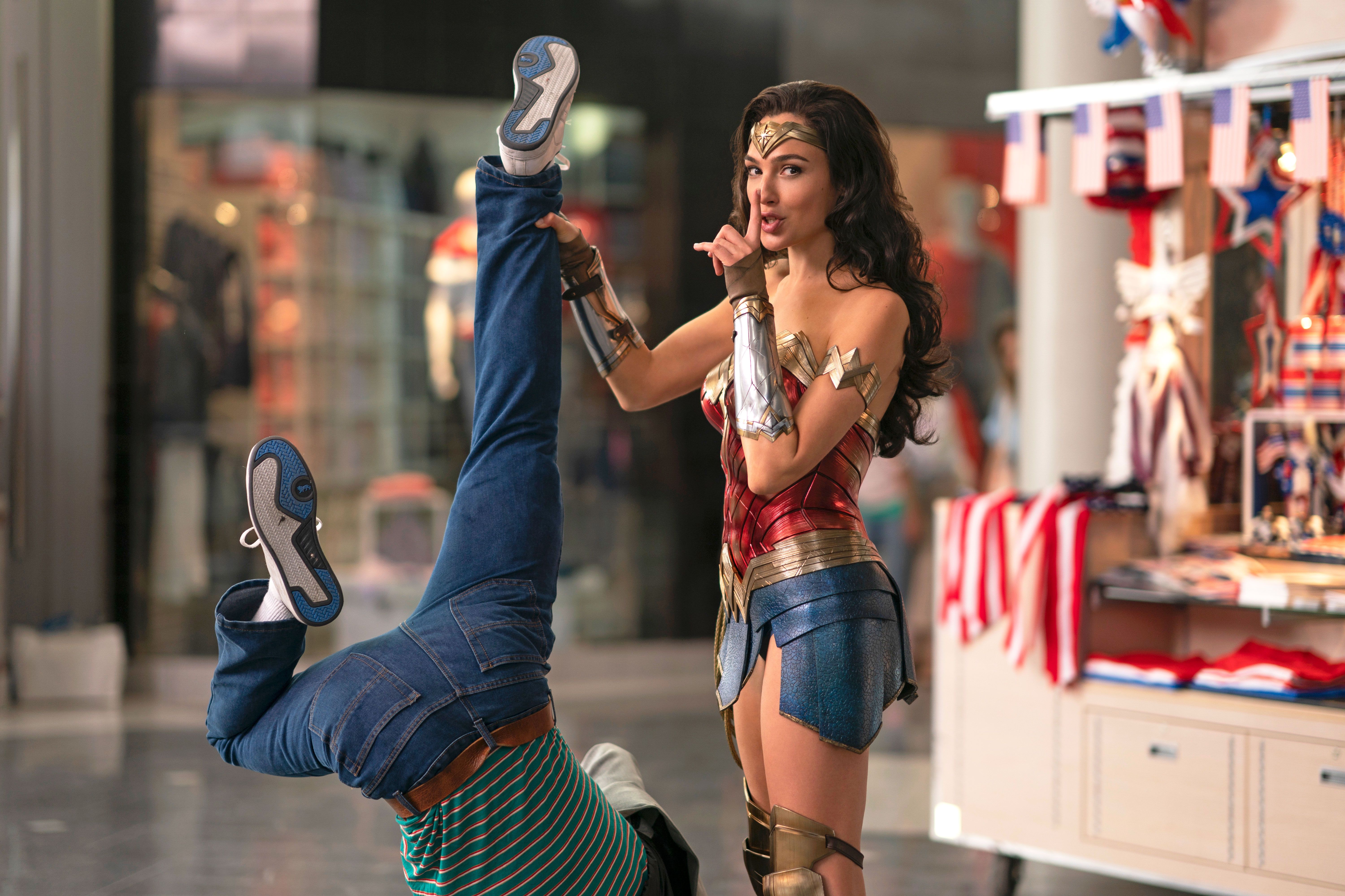 Wonder Woman 2 Cast  POPSUGAR Middle East Celebrity and Entertainment
