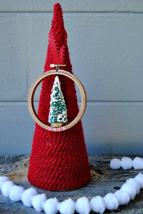 wood hoop ornaments christmas wood crafts