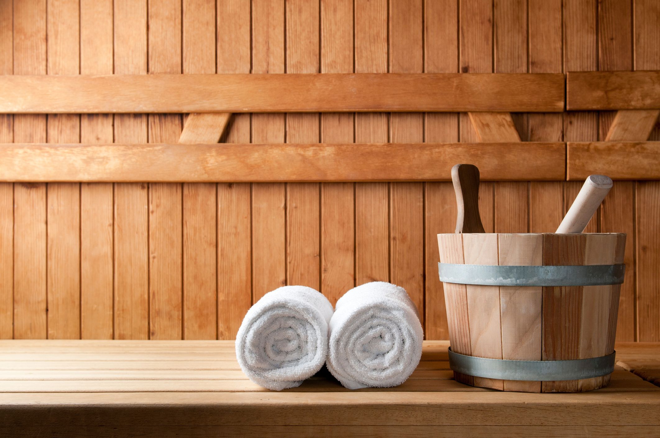 Steam Room vs. Sauna: Differences, Health Benefits and More