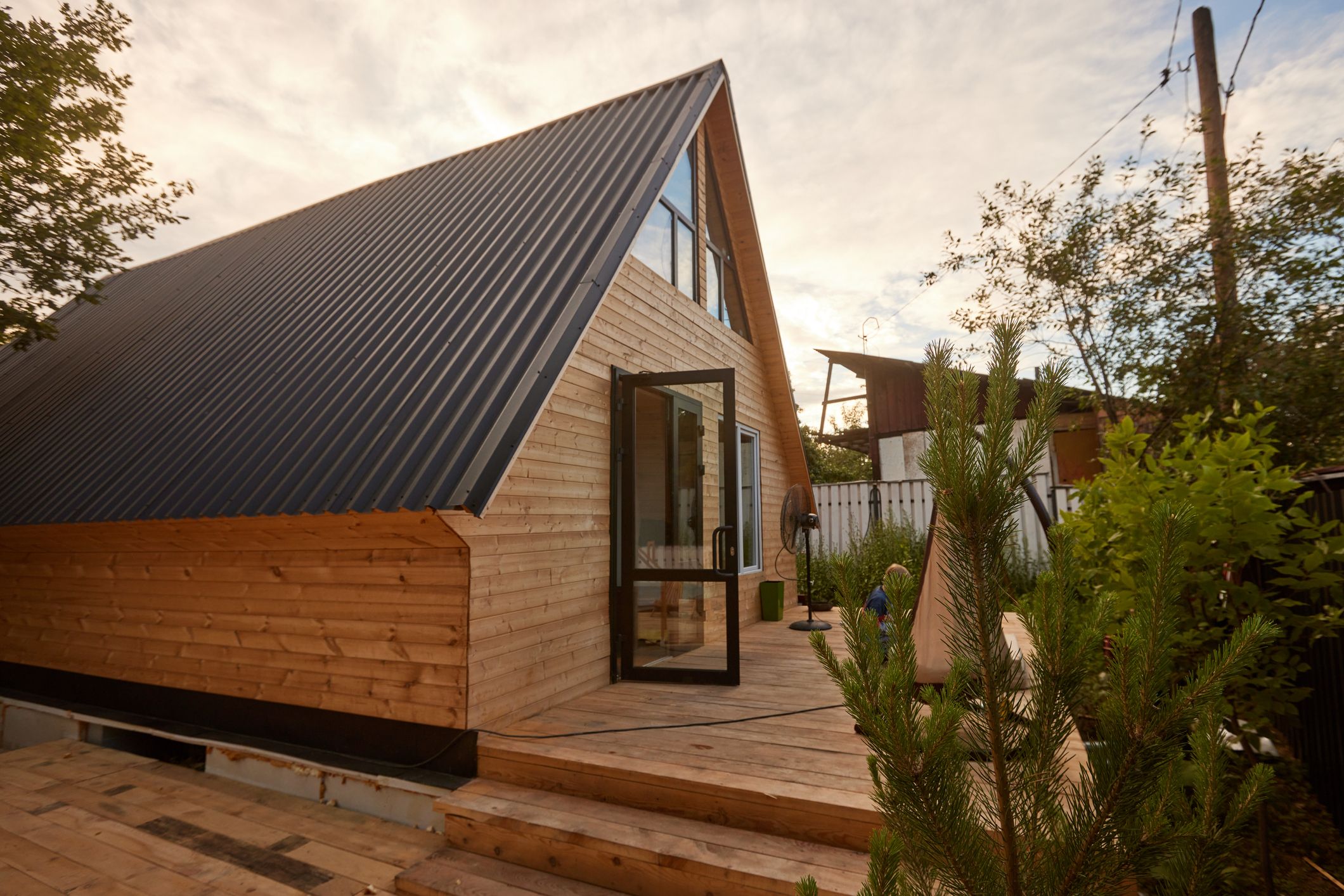 His Tiny House Has A REAL Bedroom And He Built It For Under $8,000