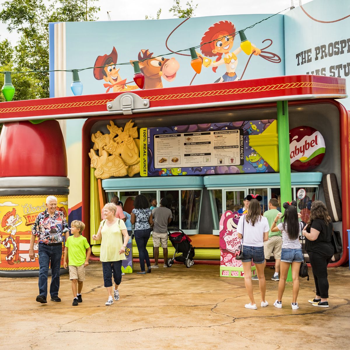 FIRST LOOK at New Toy Story Land Gift Shop in Disney World 