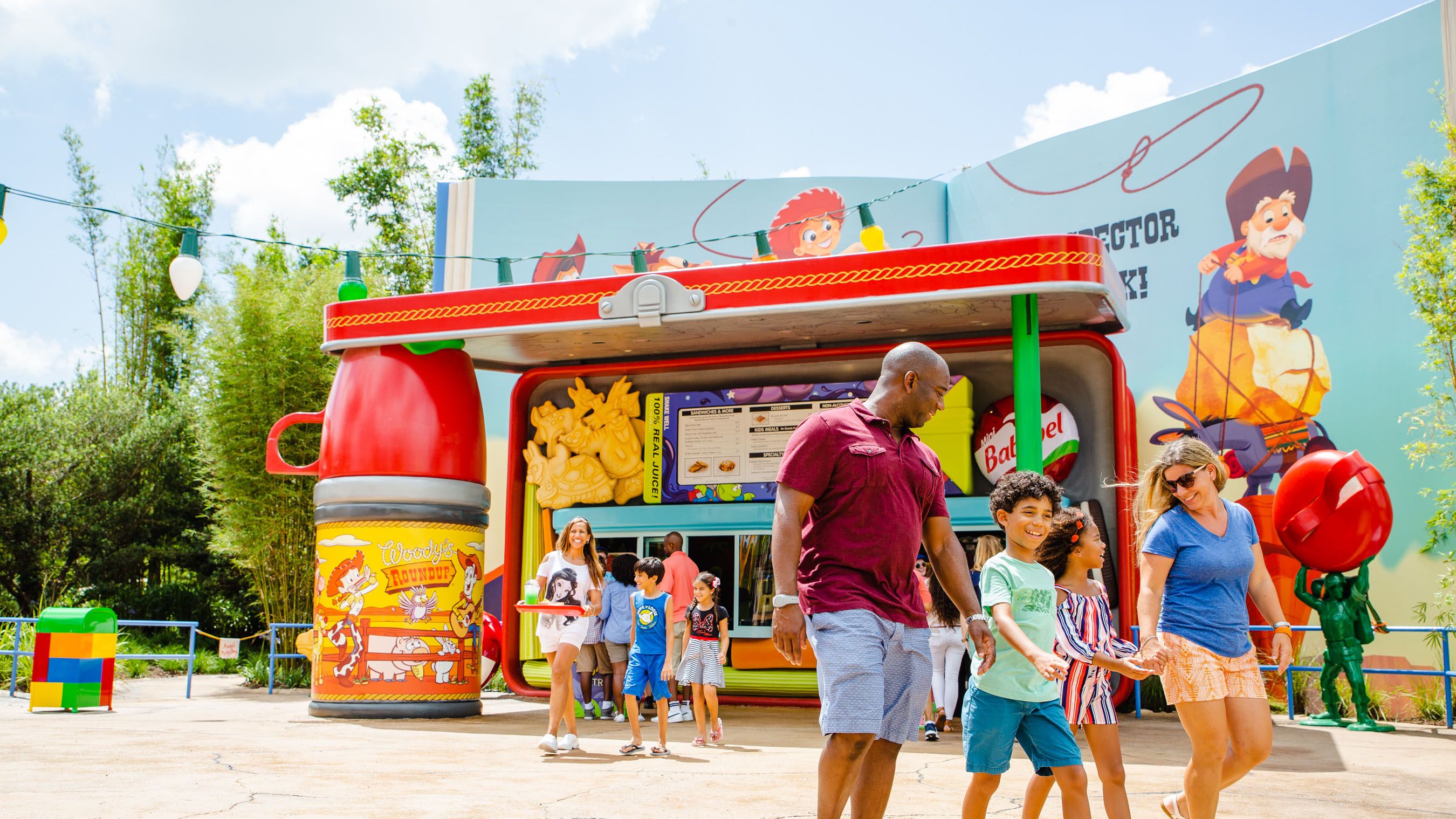 Woody's Lunch Box at Disney's Toy Story Land Features a Nostalgic Menu