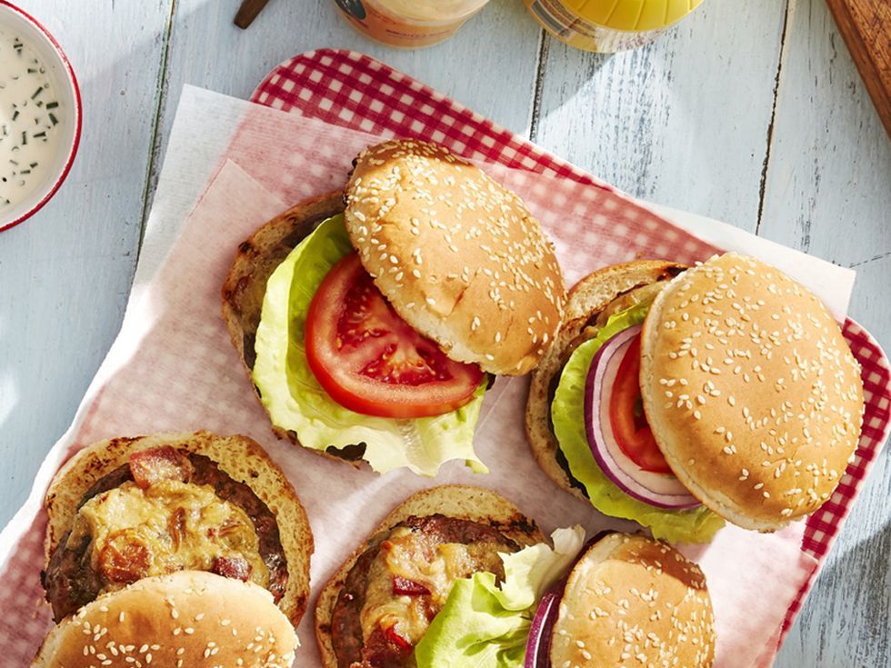 Burger Grill Time Chart: How to Grill Burgers - The Kitchen Community