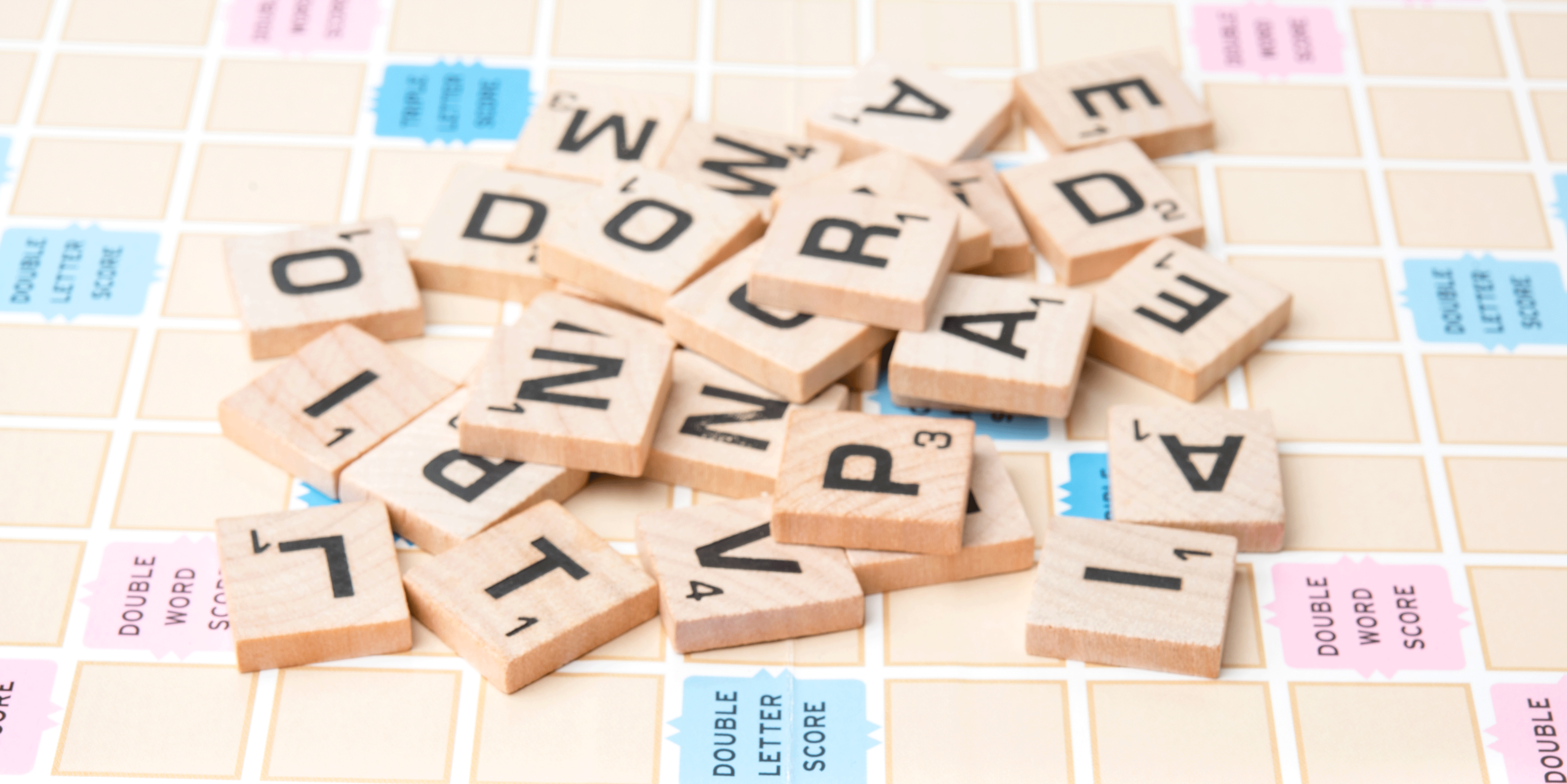 Dabble Word Game: Award Winning board games that Improve Memory, Spelling,  and Vocabulary - Fun educational family games for Kids, the Whole Family