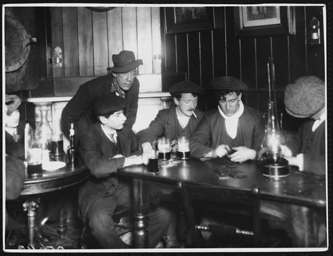 workmen in pub during strike by leeds municipal workers, 1913