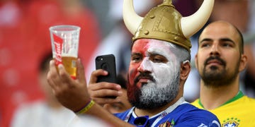 Facial hair, Beard, Product, Moustache, Fan, Selfie, Photography, 