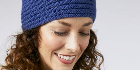 Free wrist warmers knitting pattern perfect for winter