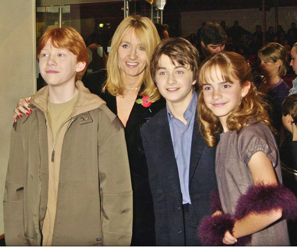 《哈利波特》影集預告曝光！ j·k·羅琳擔任製作，「第2代」哈利、妙麗、榮恩再演10年