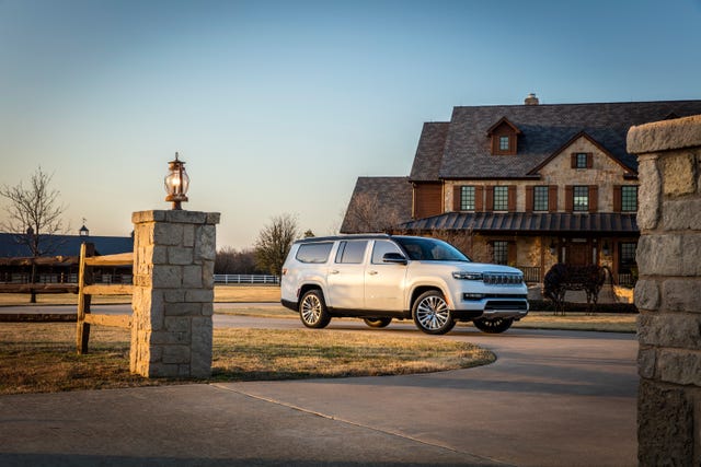 View Photos of the 2023 Jeep Grand Wagoneer L