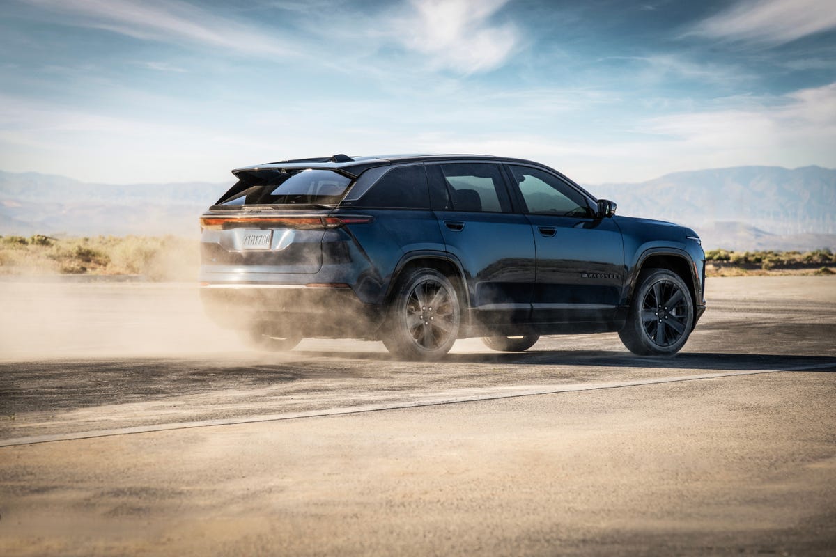 2025 Jeep Wagoneer S EV Every Angle