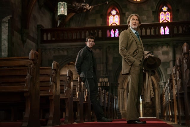 wake up dead man a knives out mystery l r josh oconnor as jud duplenticy and daniel craig as benoit blanc in wake up dead man a knives out mystery cr john wilsonnetflix 2025
