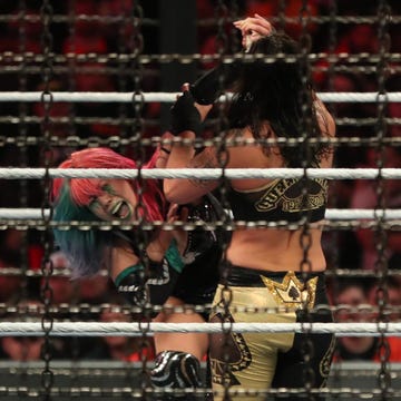 wwe elimination chamber shayna baszler asuka