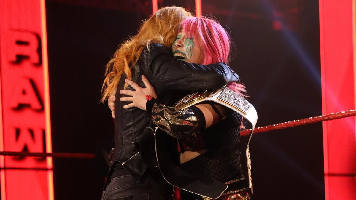 Asuka returns to WWE on Raw after nearly a year off TV