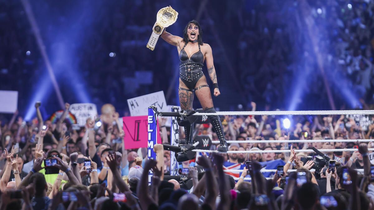 Рея Рипли покидает титул чемпионки мира WWE среди женщин