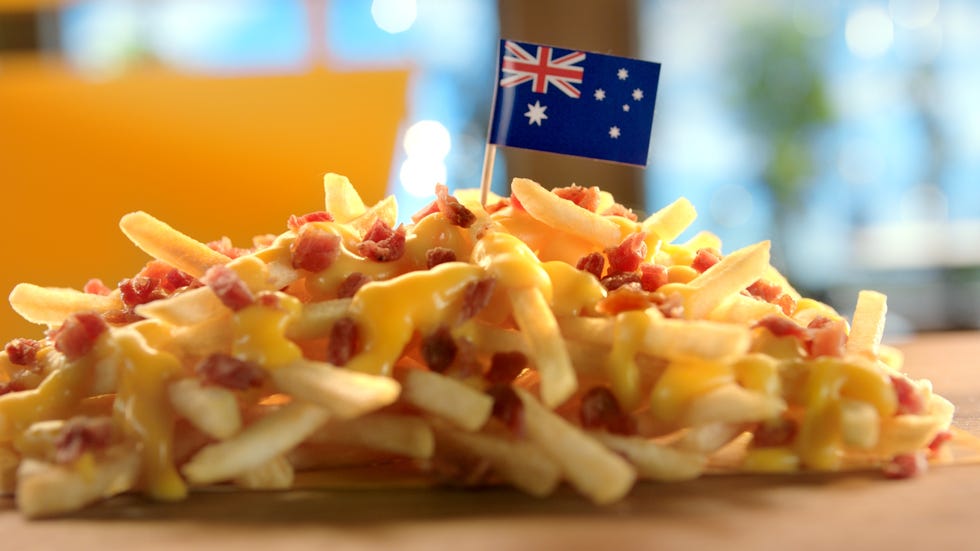 Dish, Food, Cuisine, Junk food, Fast food, Ingredient, Poutine, Comfort food, Side dish, Cheese fries, 
