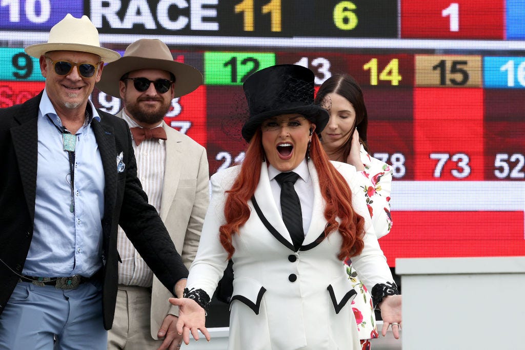 Fans React to Wynonna Judd's "Phenomenal" Derby Performance