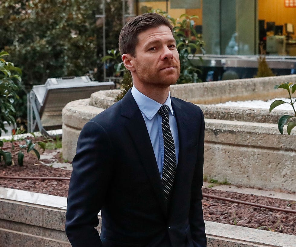 xavi alonso llega a la audiencia provincial de madrid