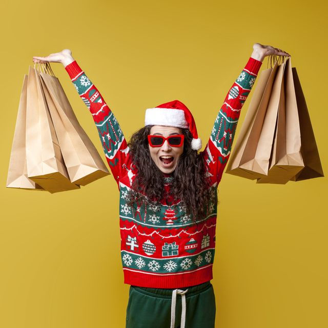 xmas shopping tactics from the experts to help you stick to budget