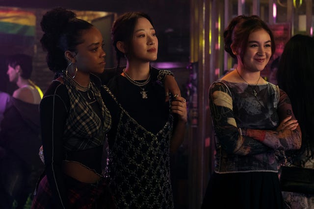 xo, kitty l to r regan aliyah as juliana porter, gia kim as yuri han, anna cathcart as kitty song covey in episode 202 of xo, kitty cr park young solnetflix 2024