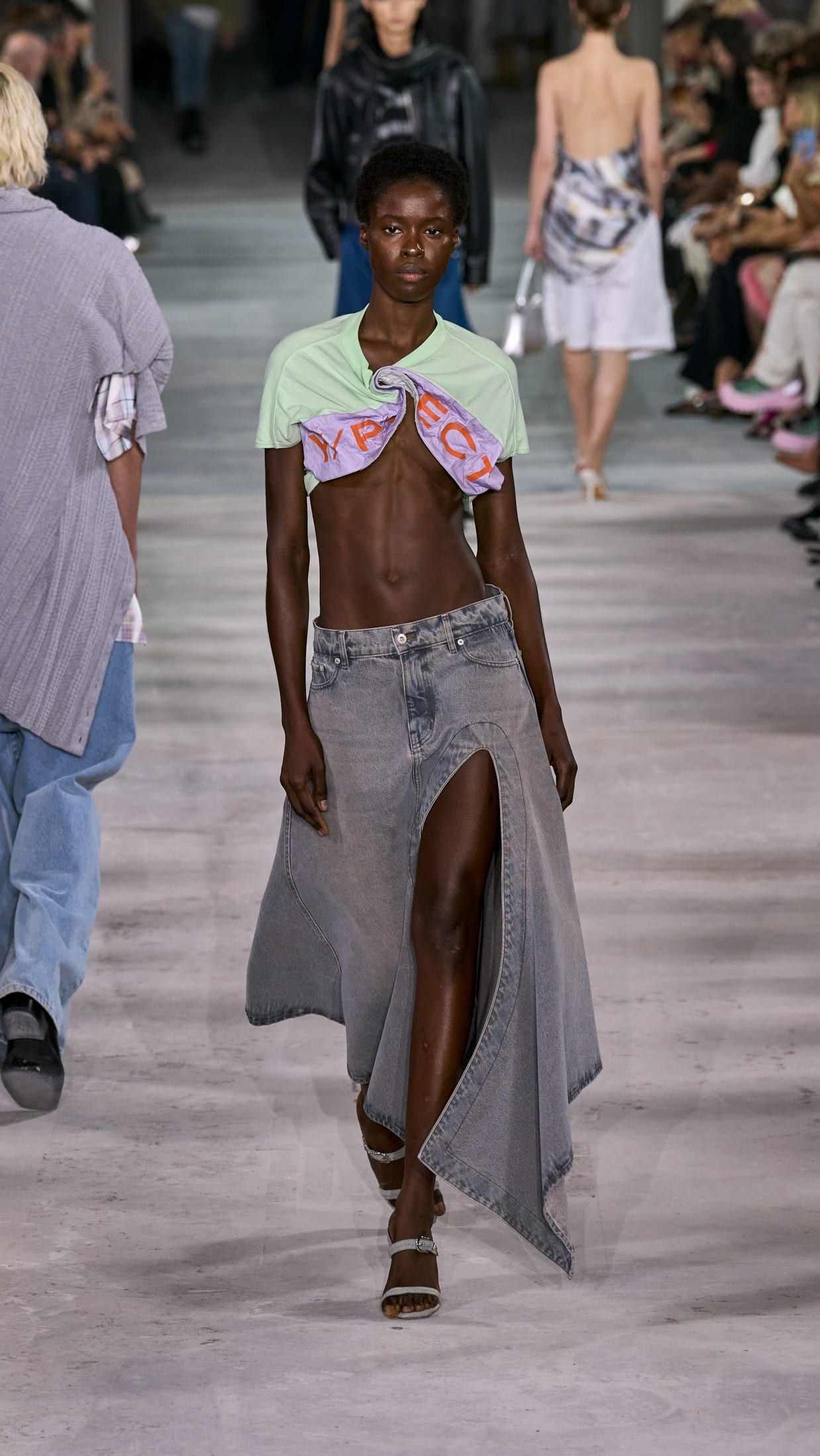 Y/Project's Spring/Summer 2024 Collection Made Laundry Day Y/Project's Spring/Summer 2024 Collection Made Laundry Day