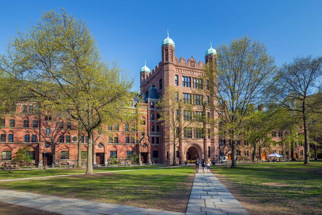 Yale University Employees, Location, Alumni