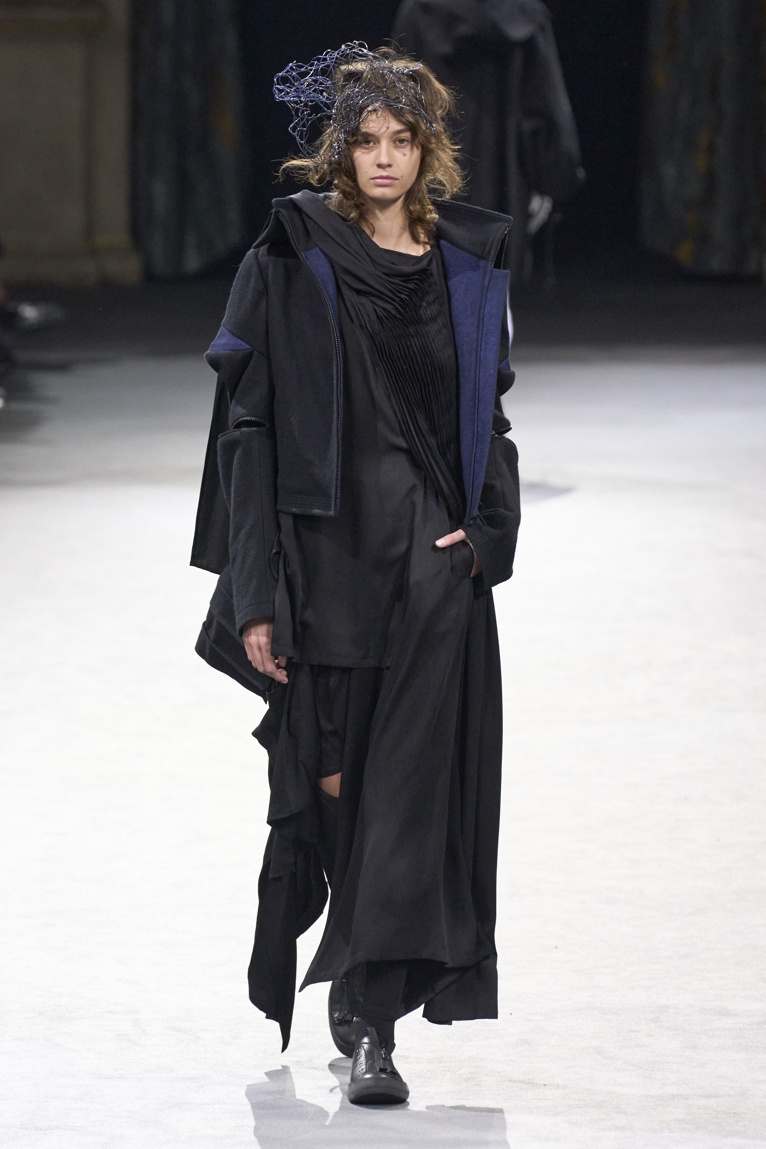 ヨウジヤマモト 1993-94 秋冬 カタログ AUTUMN / WINTER 2024-25 | Yohji Yamamoto (ヨウジヤマモト