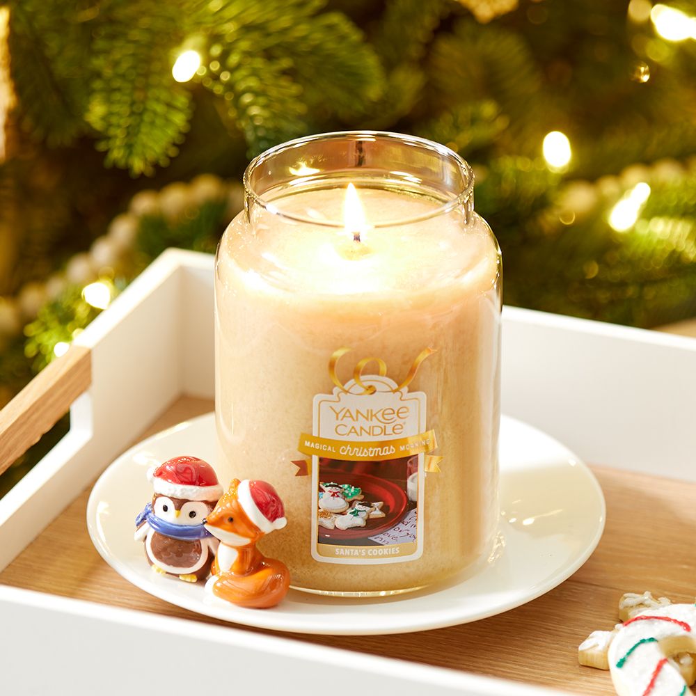 Yankee Candle Just Released Five New Scents for the Holidays, Including  Santa's Cookies