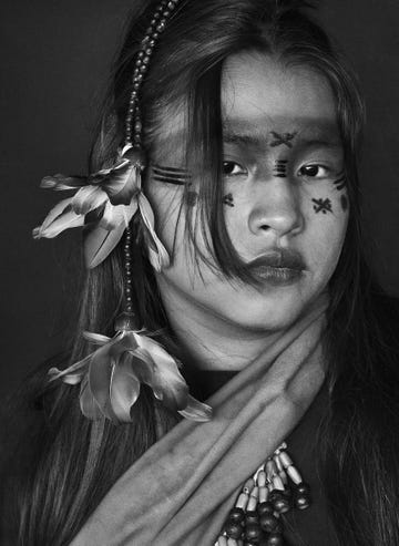 yara ashaninka, territorio indigeno di kampa do rio amonea, stato di acre, brasile 2016, sebastiao salgado, contrasto, indigeni amazzonia, fotografia e ecologia